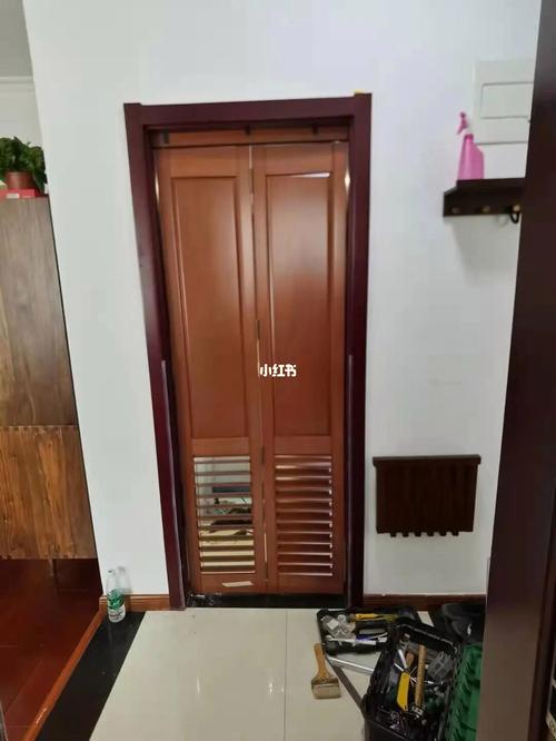 南京实卫生间木百叶窗折叠门